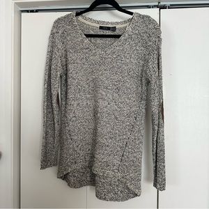 Knitted sweater with elbow patches size small